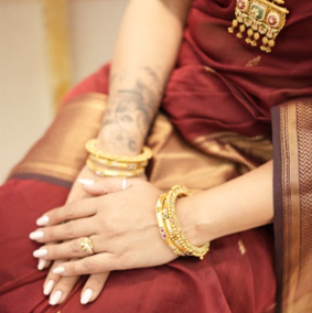 Hiraola's Product Image